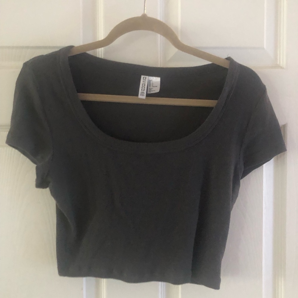 2 H&M Ribbed Crop T Shirts-Large - Picture 3 of 8